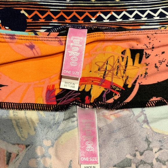 💕The Disney Collection by LuLaRoe O/S Leggings - Picture 10 of 10